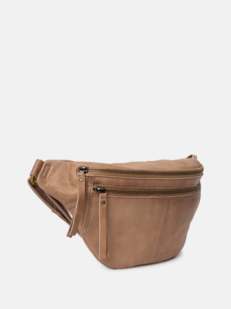 Re:Designed Faust Urban vyölaukku - taupe - Nahkalaukut - Naisten asusteet - IHANA Store - lifestyle