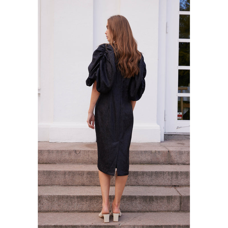 Rue de Femme Lyric mekko - musta - juhlamekot - juhlapukeutuminen - naisten muoti - lifestylemyymälä - IHANA Store