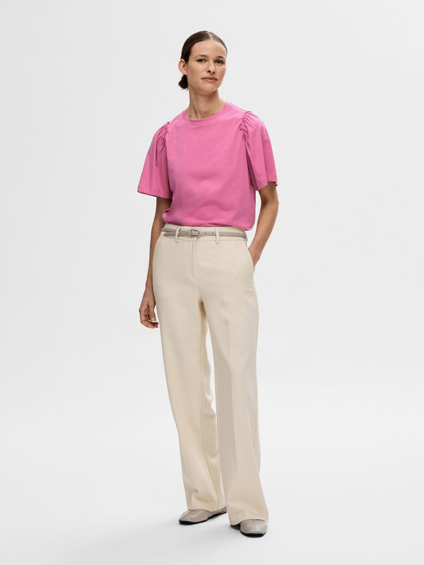 Selected Femme t-paita - pinkki - naisten vaatteet - rypytys hihassa - IHANA Store - lifestylemyymälä