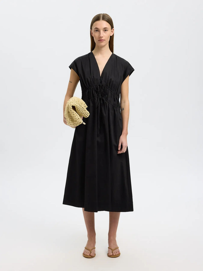 Selected Ally mekko - musta - mekot - puuvillamekot - naisten muoti - lifestyle - IHANA Store