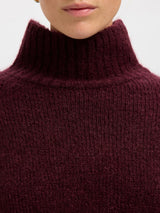 Selected Femme Gabriella pooloneule - viininpunainen - naisten vaatteet - poolopaita - villapaita - IHANA Store