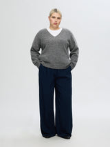 Selected Femme Lulu neule - tummanharmaa - villaneule - v-aukko - v-aukkoinen neule - naisten vaatteet - IHANA Store 