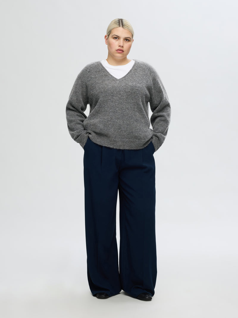 Selected Femme Lulu neule - tummanharmaa - villaneule - v-aukko - v-aukkoinen neule - naisten vaatteet - IHANA Store 
