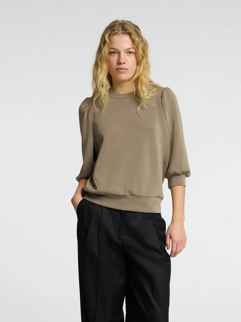 Selected Femme Tenny collegepusero - oliivi - naisten paidat - puserot - collegepaidat - naisten muoti - lifestyle - IHANA Store