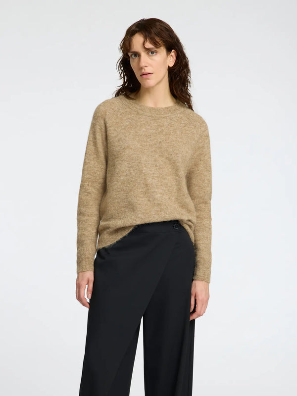 Selected Femme Lulu neule - beige - villaneule - o-aukko - o-aukkoinen neule - naisten vaatteet - lifestylemyymälä - IHANA Store 