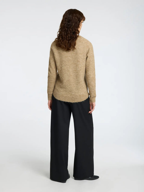 Selected Femme Lulu neule - beige - villaneule - o-aukko - o-aukkoinen neule - naisten vaatteet - lifestylemyymälä - IHANA Store 