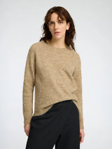 Selected Femme Lulu neule - beige - villaneule - o-aukko - o-aukkoinen neule - naisten vaatteet - lifestylemyymälä - IHANA Store 