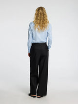 Selected Femme Romie paitapusero - vaaleansininen - naisten muoti - naisten kauluspaidat - lifestyle - IHANA Store - kotimainen verkkokauppa