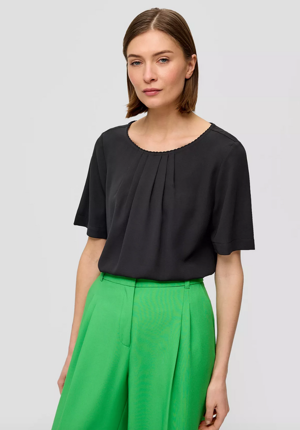 s.Oliver t-paita - musta - lyhythihainen pusero - naisten vaatteet - IHANA Store - lifestylemyymälä - verkkokauppa