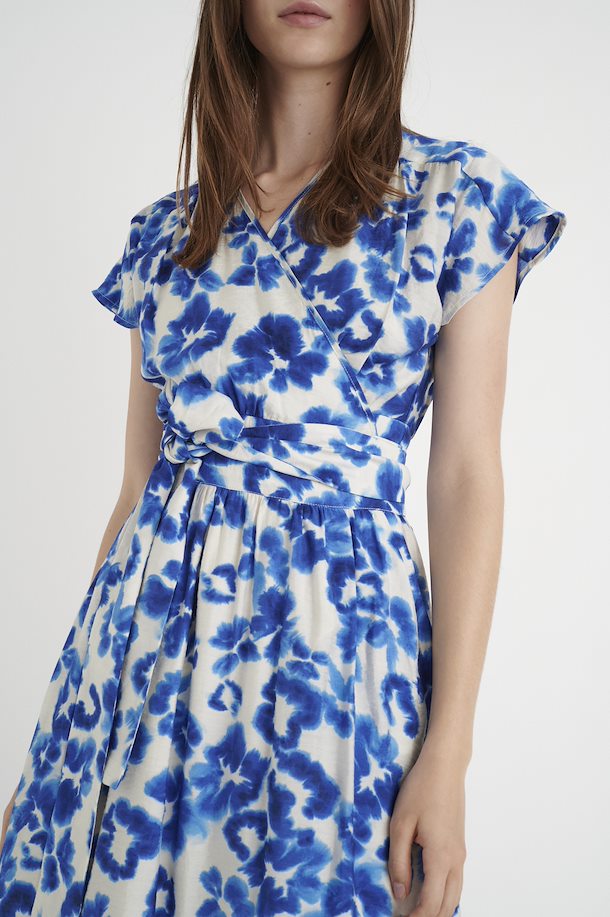 InWear Rory mekko - sininen - kukkakuvioitu - kietaisumekko - mekot ja tunikat - naisten vaatteet