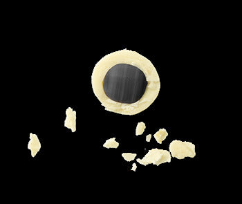 Lakrids by Bülow B Passion Fruit suklaakuorrutettu lakritsi - makeinen - herkut - koti - IHANA Store