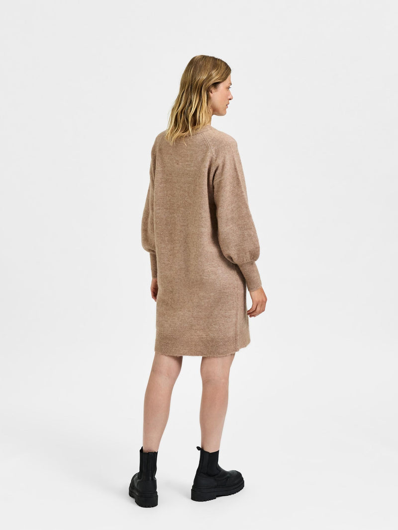Selected Femme Lulu neulemekko - beige- naisten vaatteet - mekot ja tunikat - IHANA Store